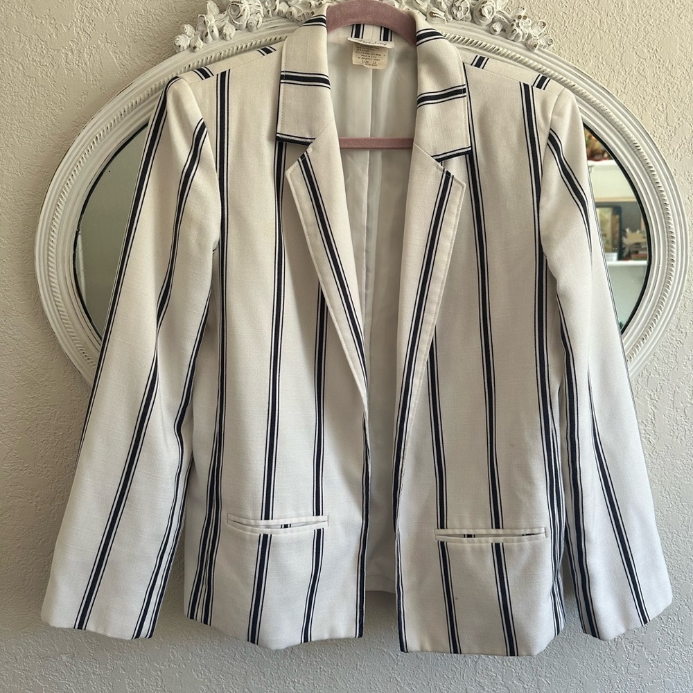 TanJay White and Black Striped Blazer